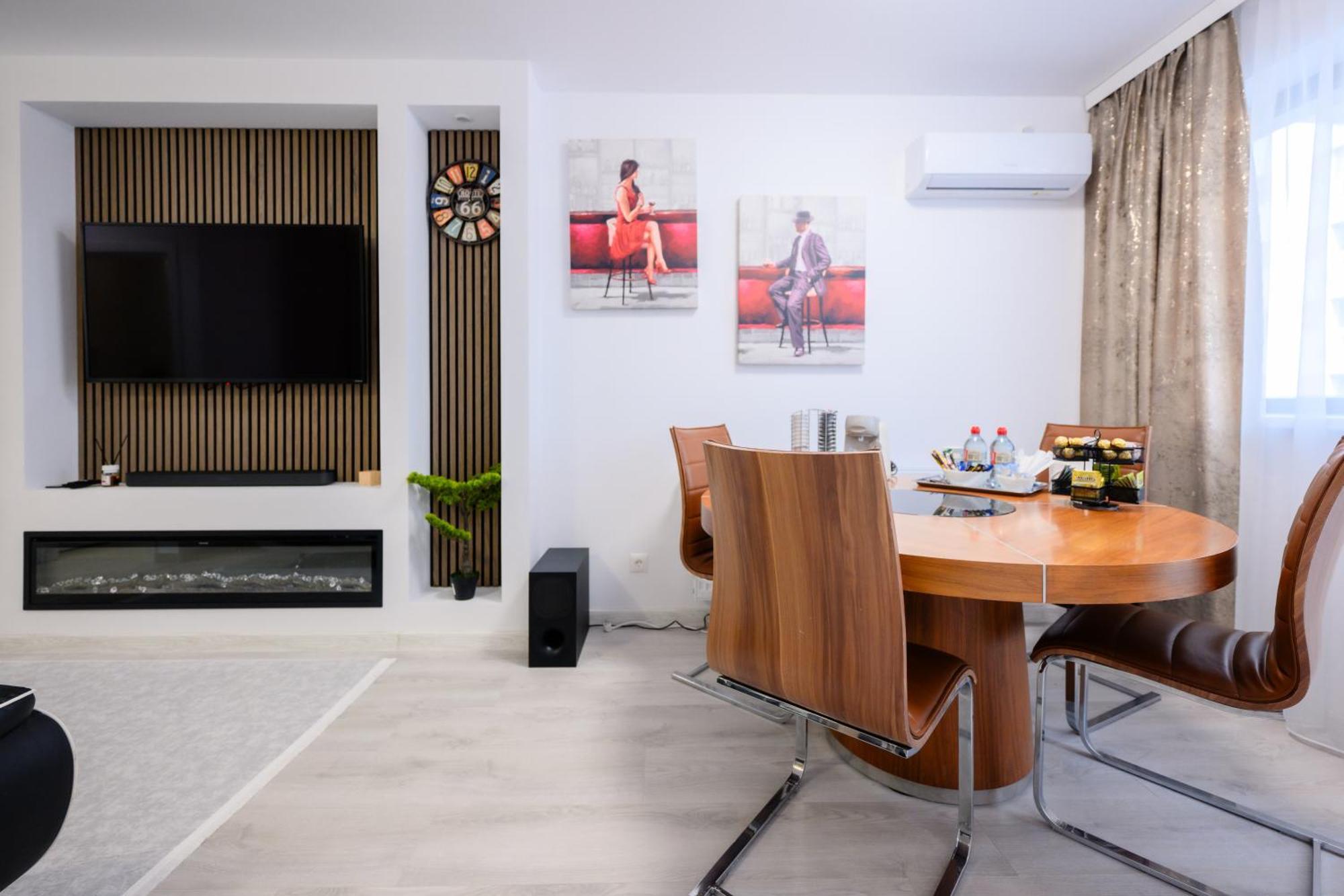 Charming Hideaway Inspired By El Profesor'S Intrigue Appartement Boekarest Buitenkant foto
